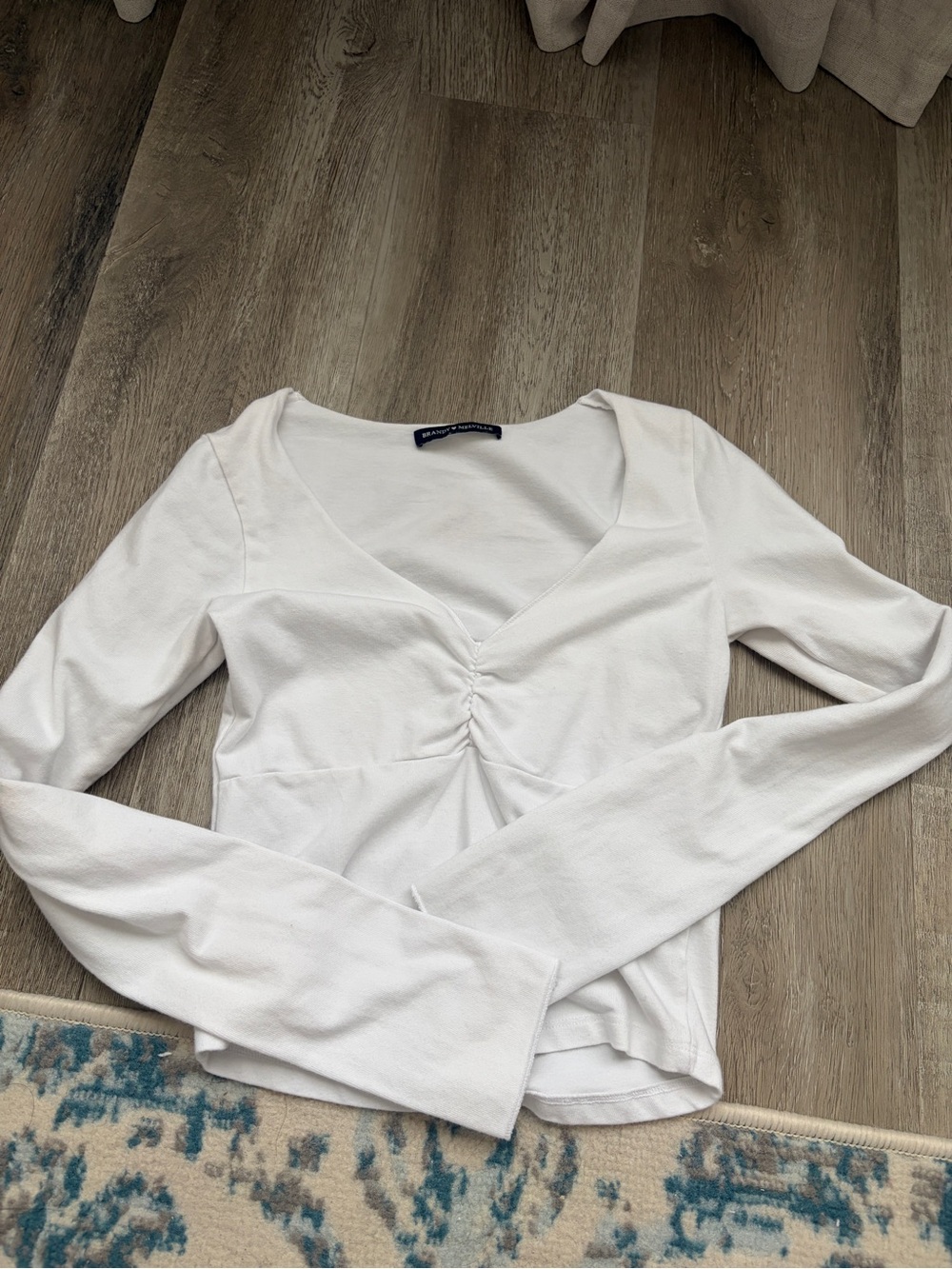 Brandy Melville White Long-Sleeve V-Neck Ruched Front Top